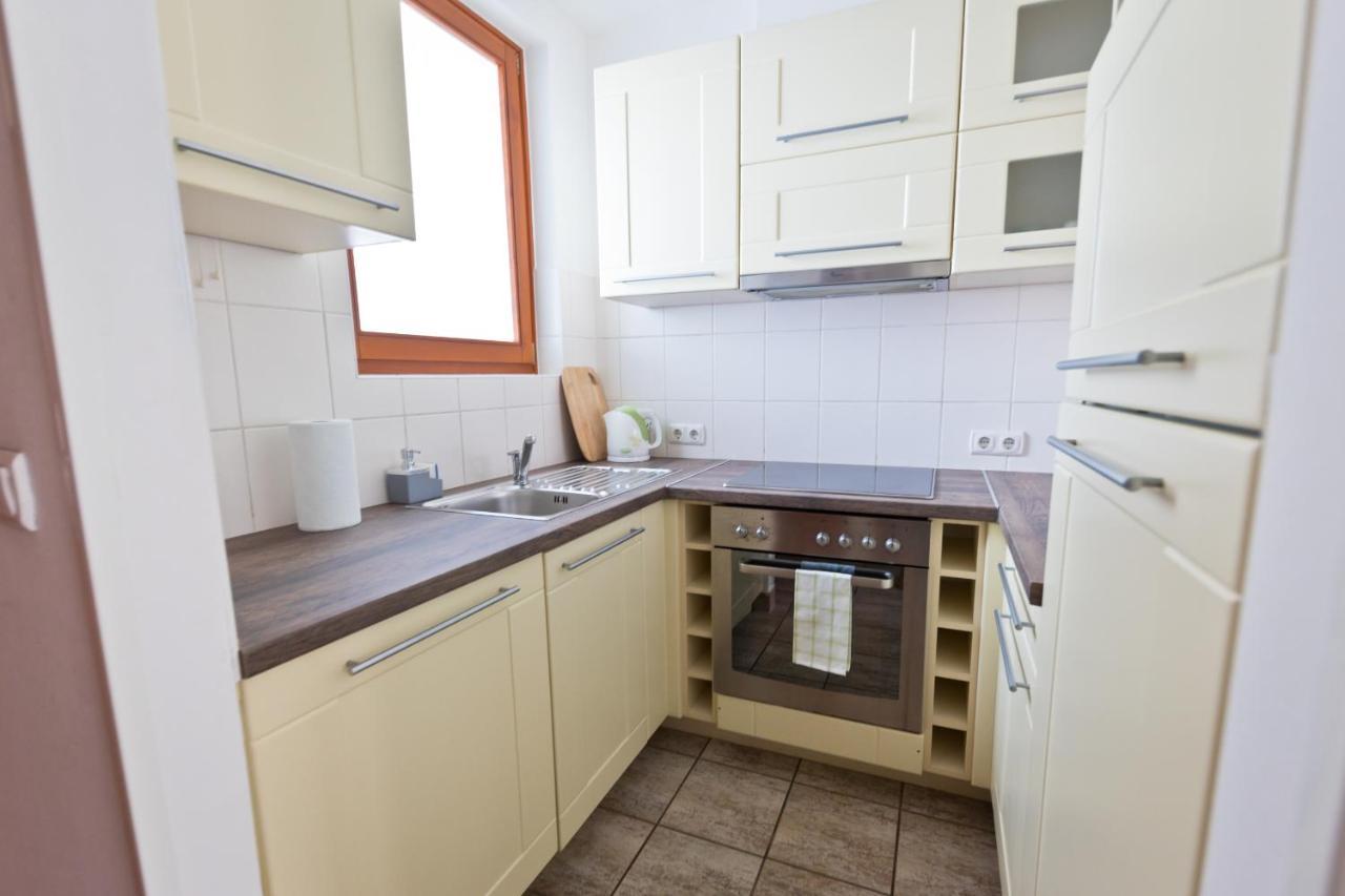 Lovag Studio Apartment Будапеща Екстериор снимка