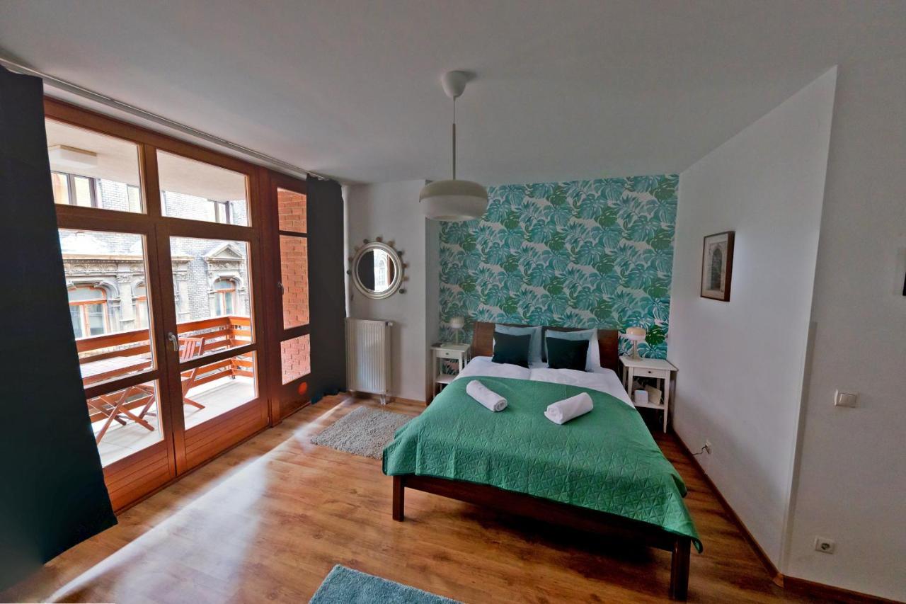 Lovag Studio Apartment Будапеща Екстериор снимка